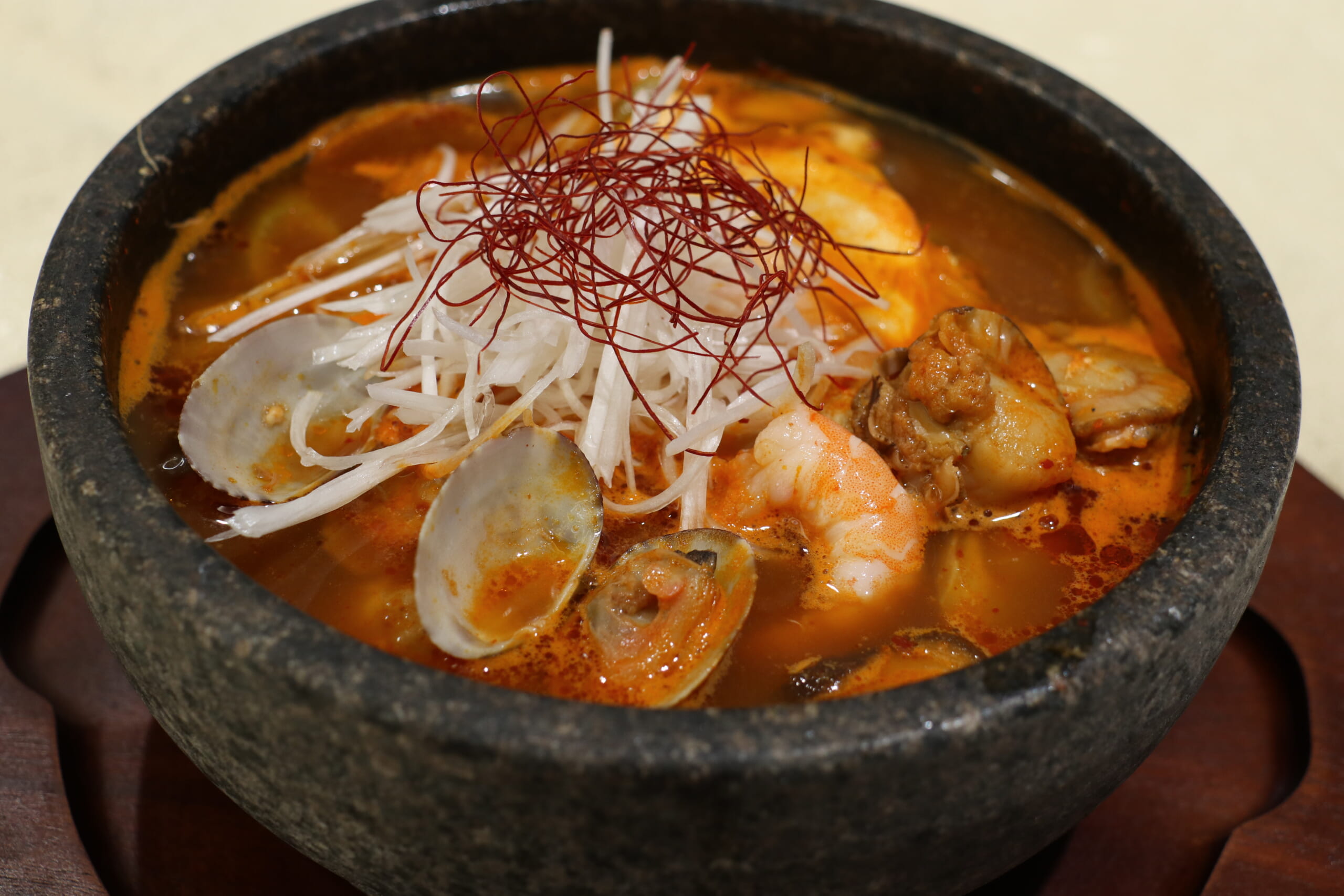 写真：週替わりメニュー『スンドゥブチゲ定食』